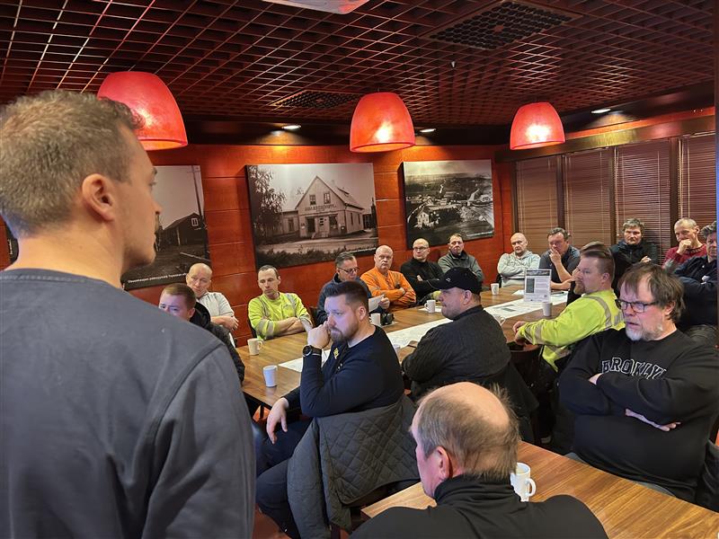 Miten pyrkiä mukaan aurinko- ja tuulivoimahankkeiden urakoihin?